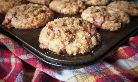 Cranberry Applesauce Muffins